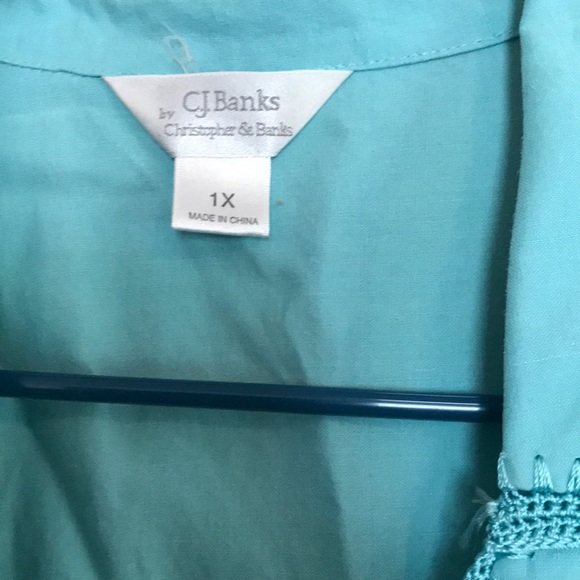 Button down blouse - Picture 2 of 7